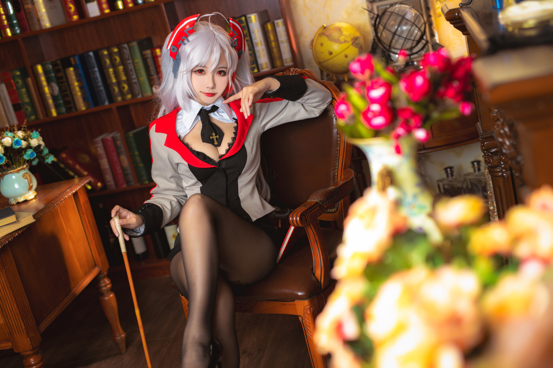 [Momoko葵葵] Prinz Eugen 欧根亲王 Teacher Ver.