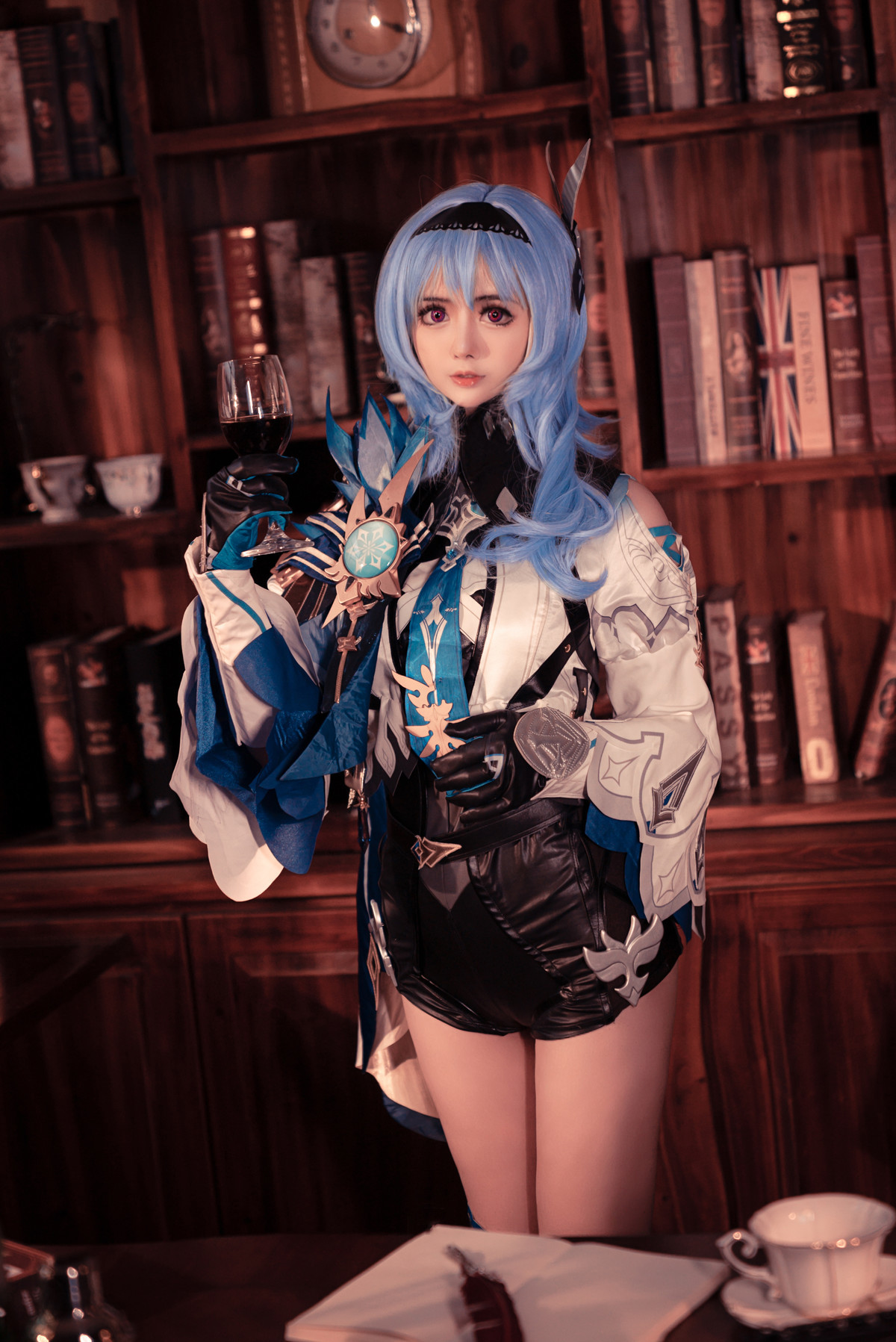 小礼好困 Cosplay 优菈