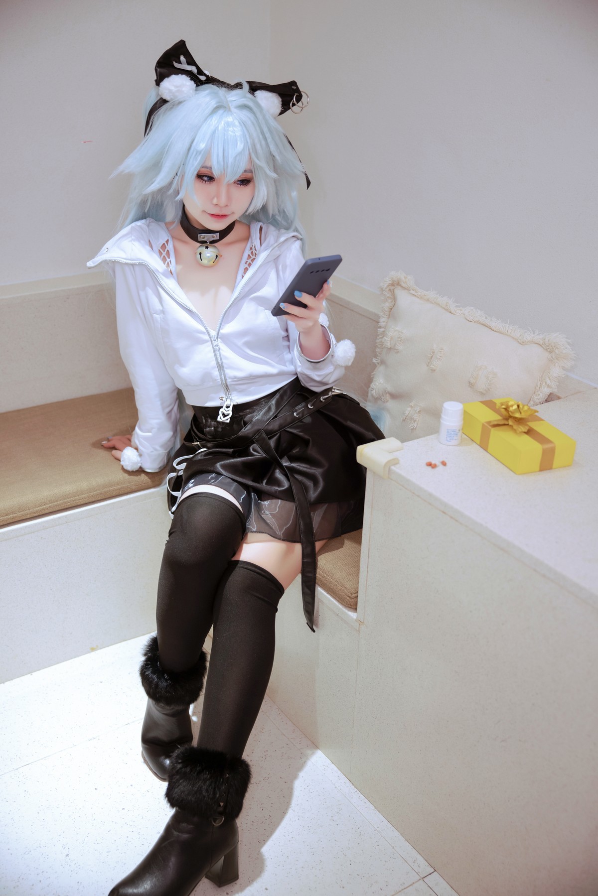 Cosplay G44不会受伤 芙洛伦白情